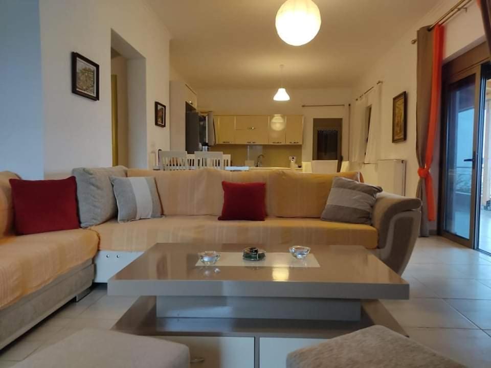 View Apartment Lukovë Eksteriør billede
